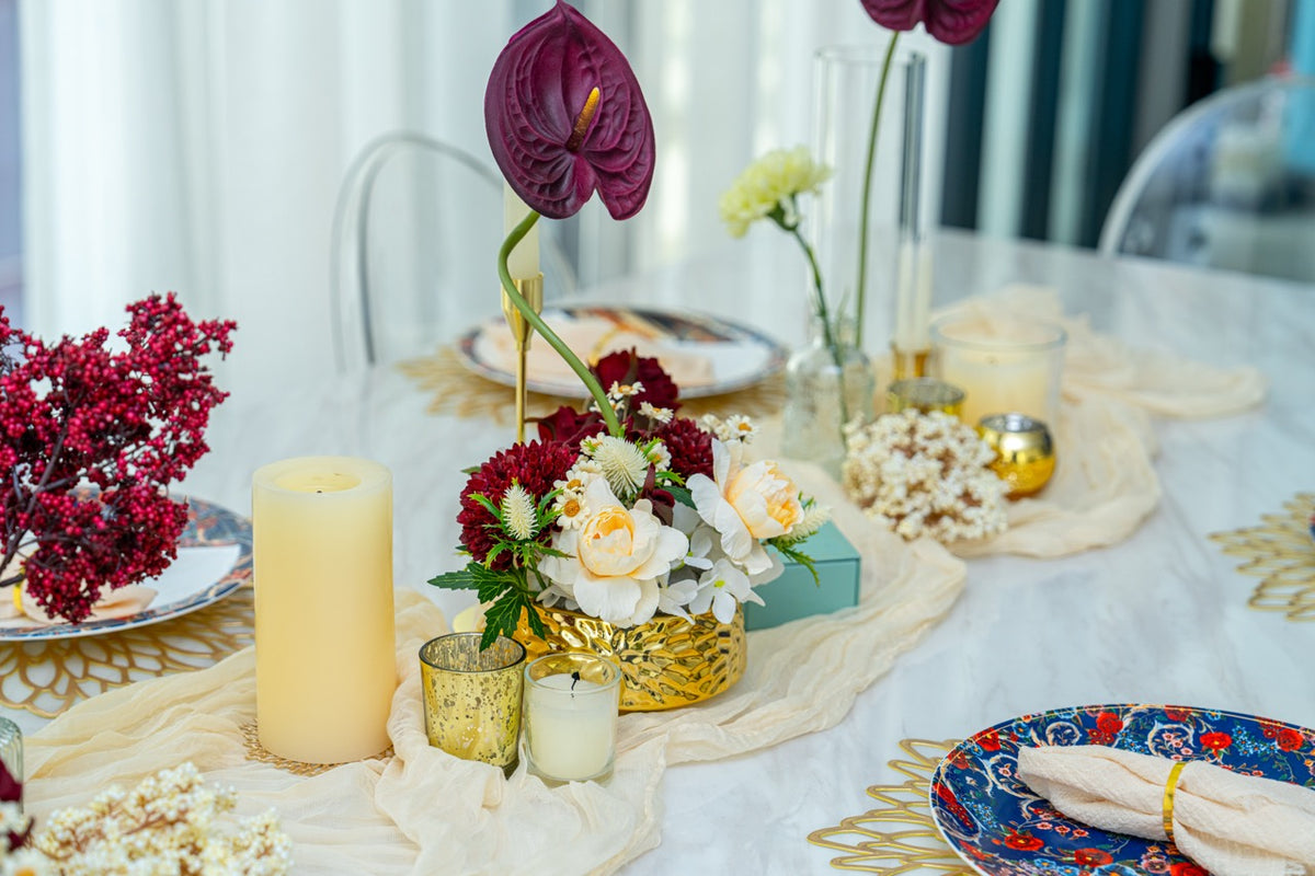 The Feenie's Table presentation box