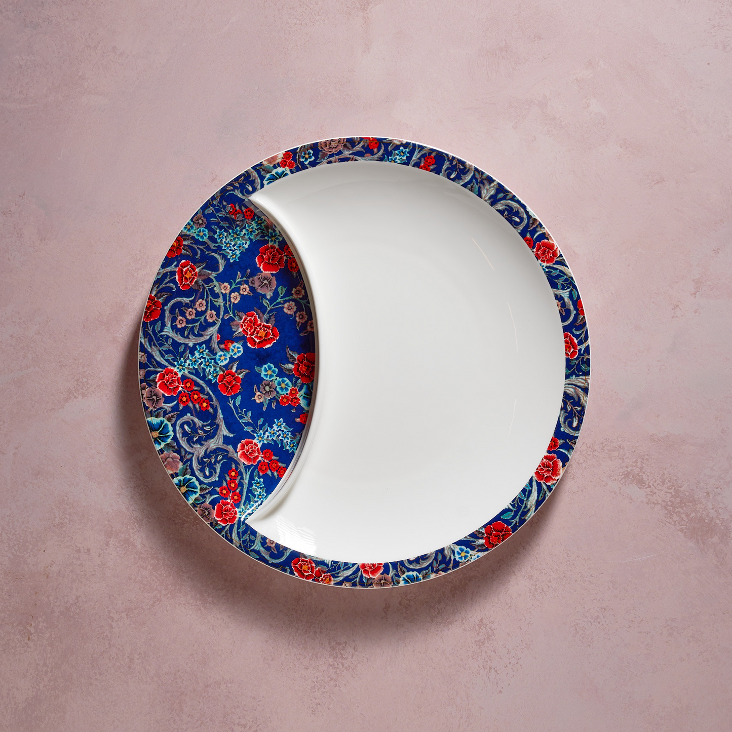 The Lilly Plate